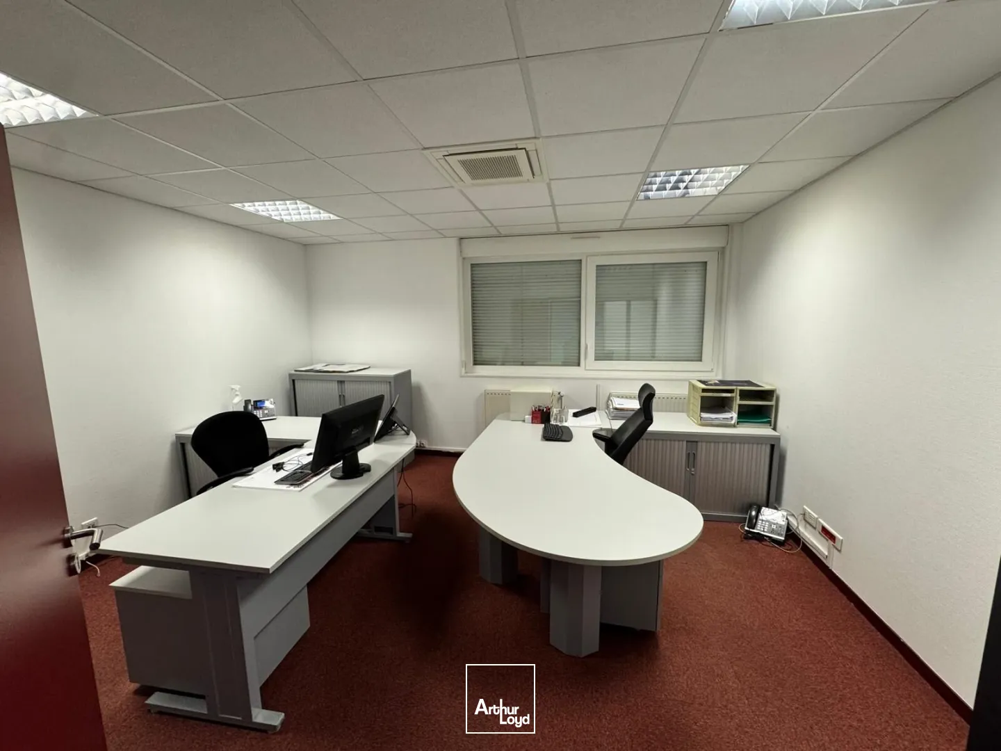 Locaux d'activité & Entrepôts - Vente - BOUFFEMONT - 95570 - 545-545 - 7616298