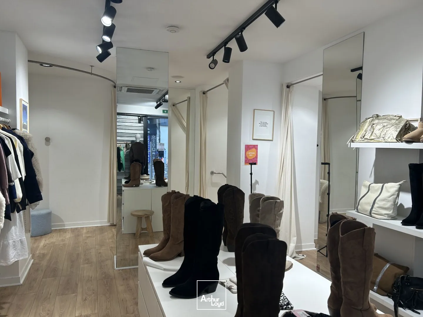 Locaux commerciaux - Location - LILLE - 59000 - 150-150 - 7616312