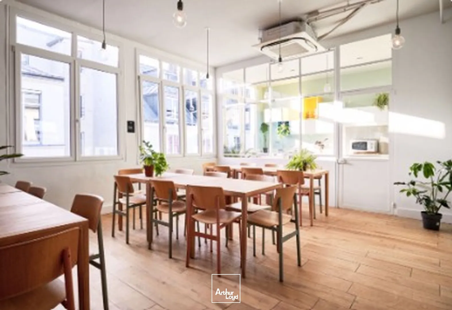 Bureaux - Coworking - PARIS - 75008 - 0-1529 - 7616481