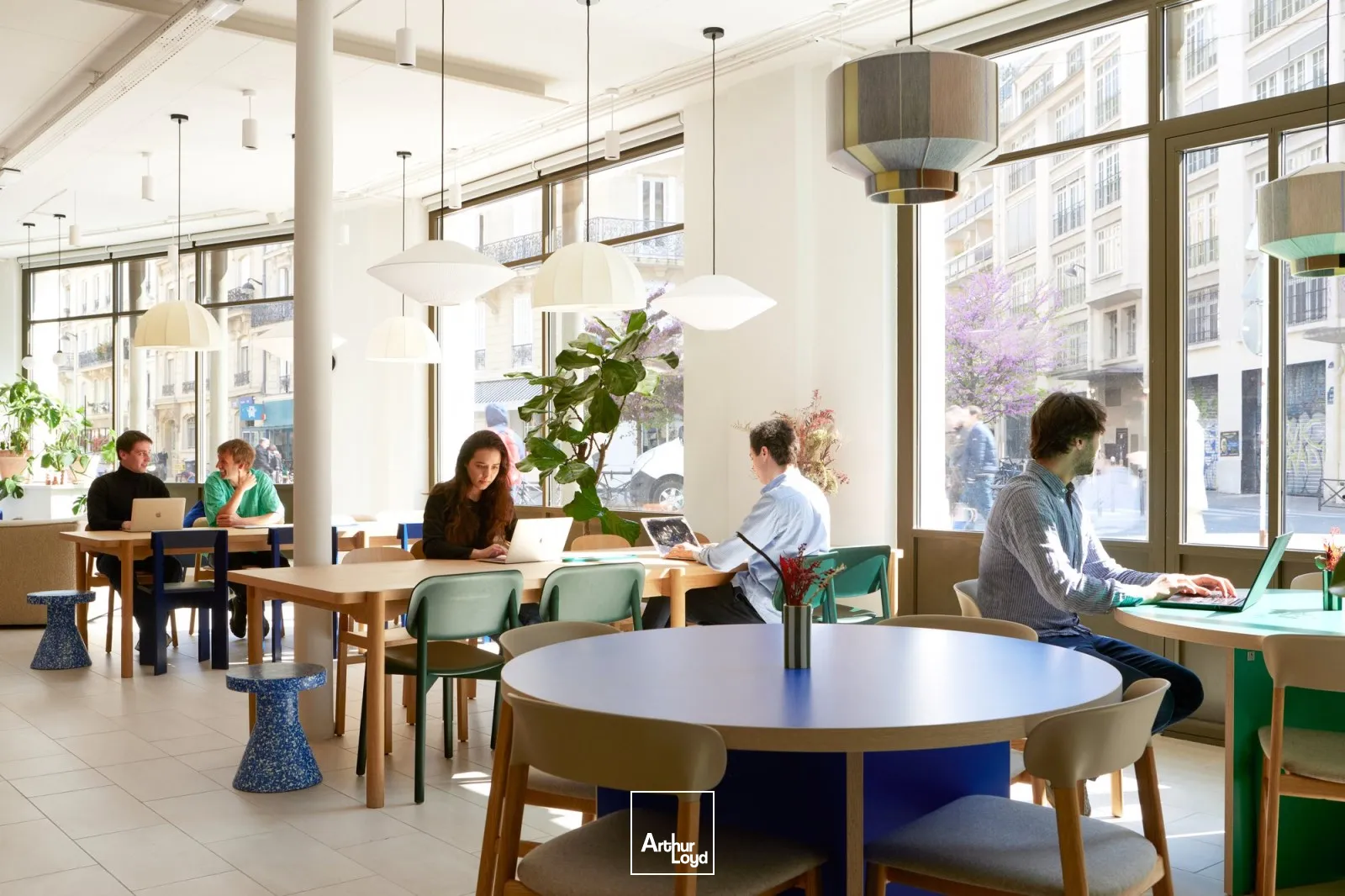 Bureaux - Coworking - PARIS - 75010 - 0-2009 - 7616501