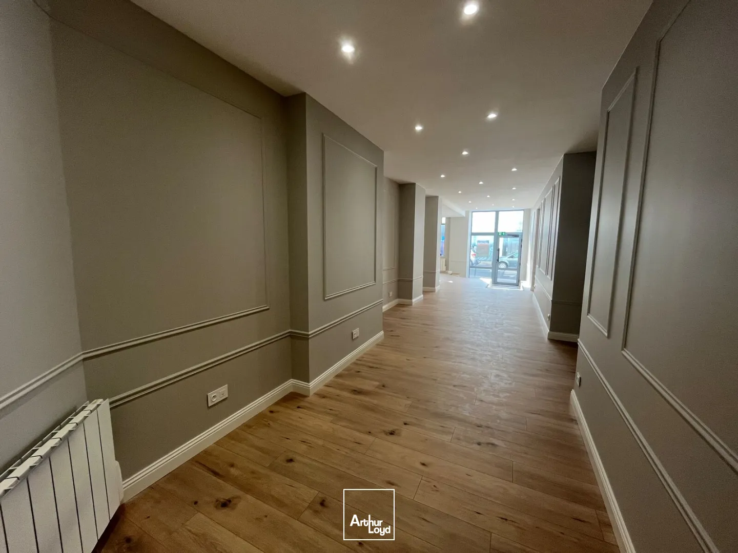 Locaux commerciaux - Location - SAINT QUENTIN - 02100 - 64-64 - 7616876