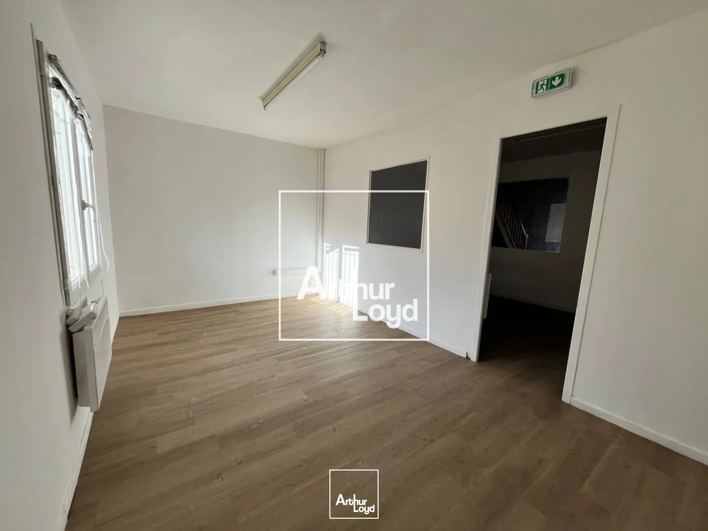 Locaux d'activité & Entrepôts - Location - LUNEL - 34400 - 133-133 - 7616960