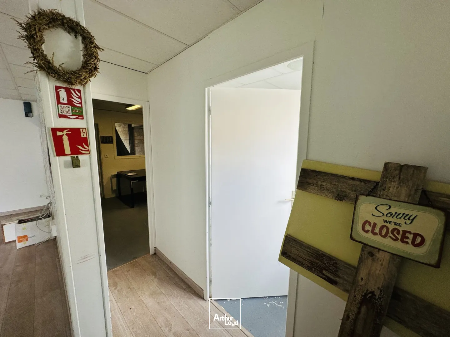 Locaux d'activité & Entrepôts - Vente - YERVILLE - 76760 - 196-595 - 7617016