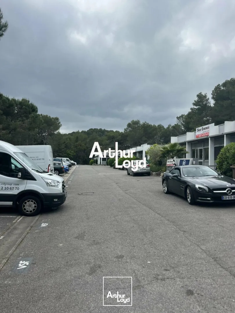 Locaux d'activité & Entrepôts - Location - VALBONNE - 06560 - 320-320 - 7618356