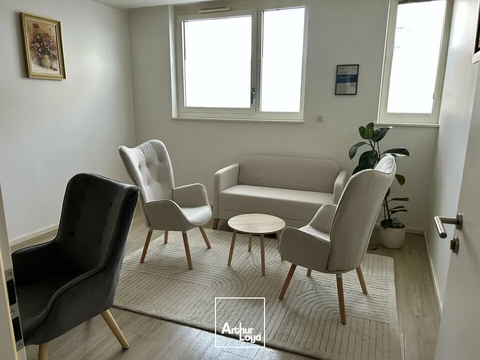 Bureaux - Location - HÉSINGUE - 68220 - 67-67 - 7618537