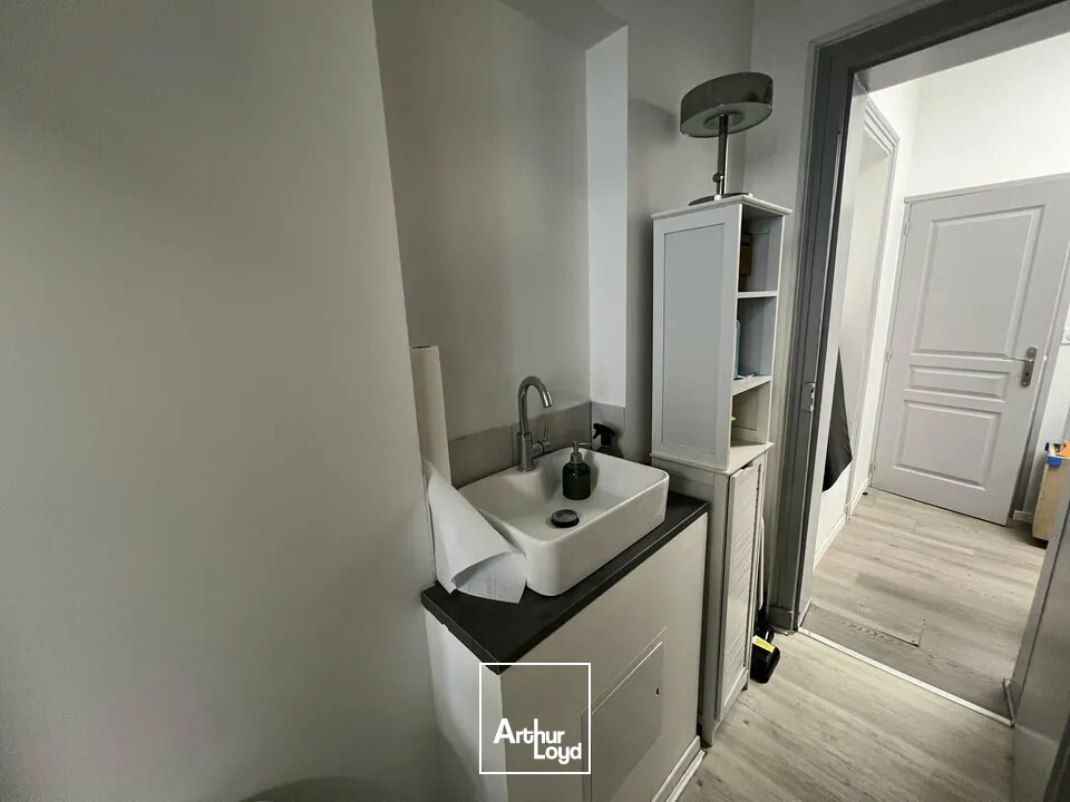 Bureaux - Location - ANGOULÊME - 16000 - 35-35 - 7618594