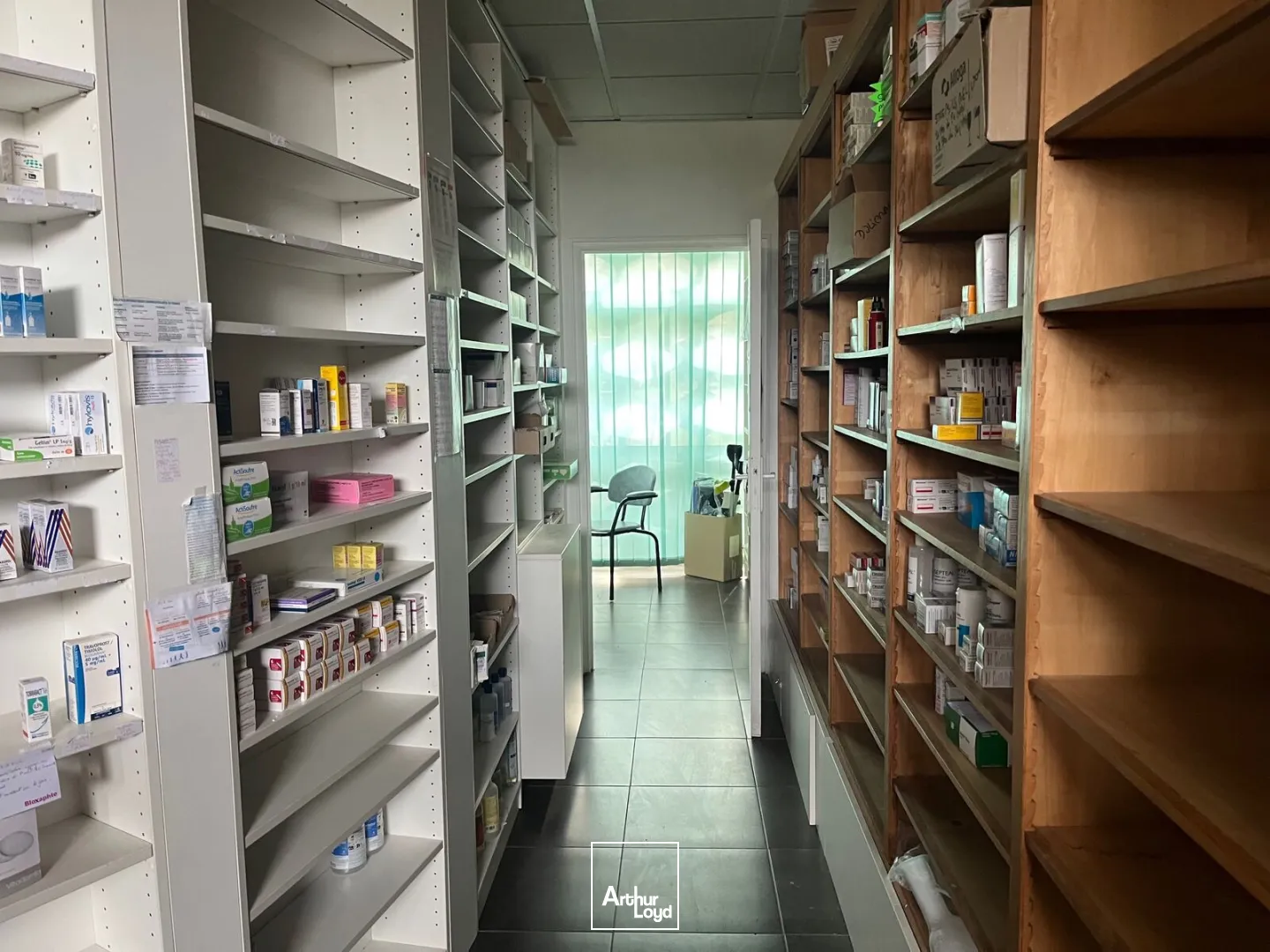 Locaux commerciaux - Vente - OSNY - 95520 - 150-150 - 7618718