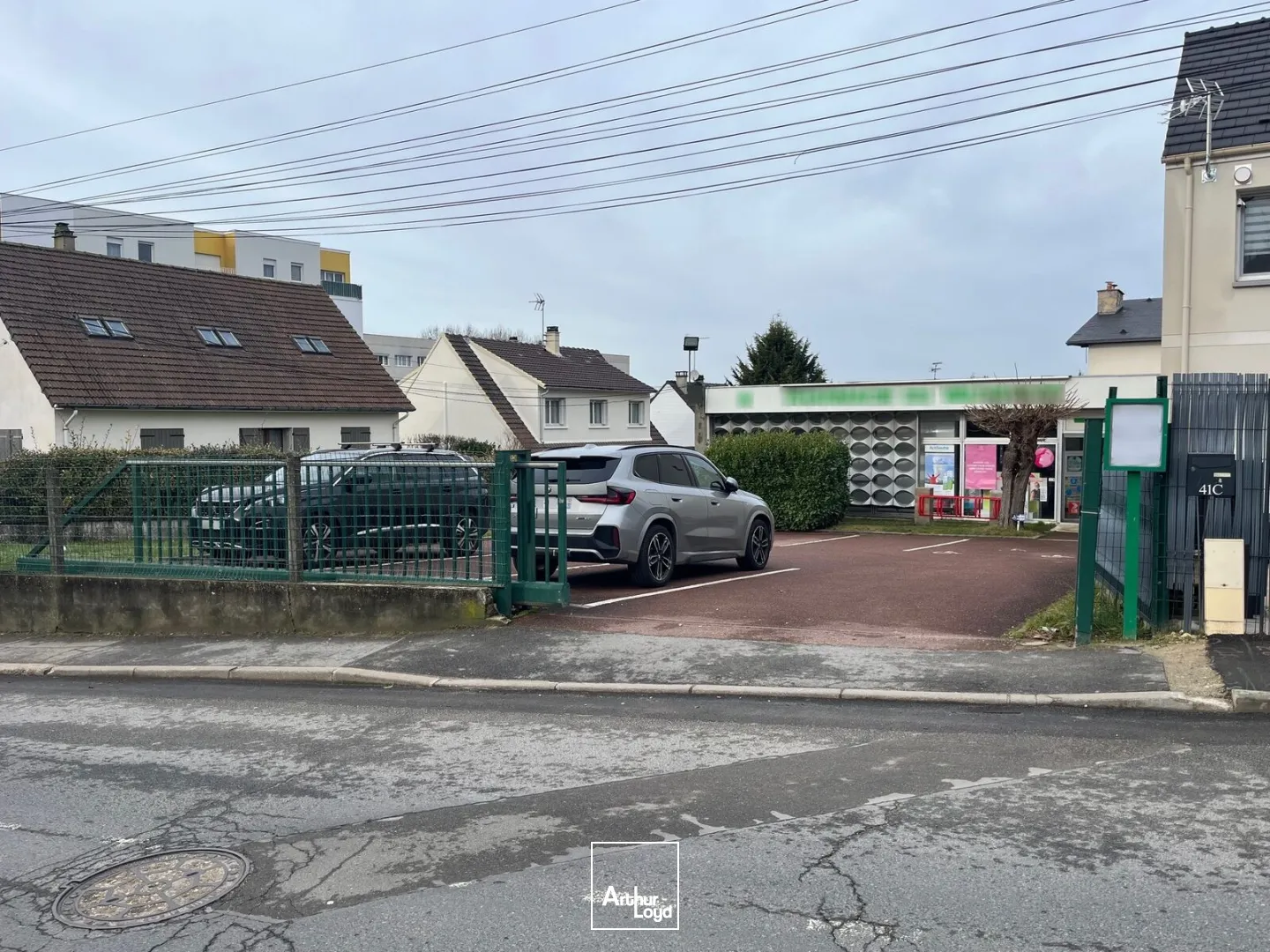 Locaux commerciaux - Vente - OSNY - 95520 - 150-150 - 7618714