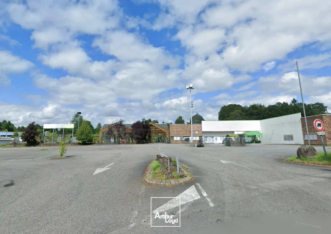 Locaux commerciaux - Location - USSEL - 19200 - 4416.7-4416.7 - 7618809