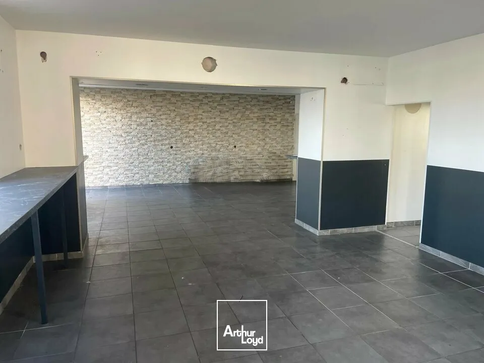 Locaux commerciaux - Location - LA ROCHE-SUR-YON - 85000 - 80-80 - 7619070