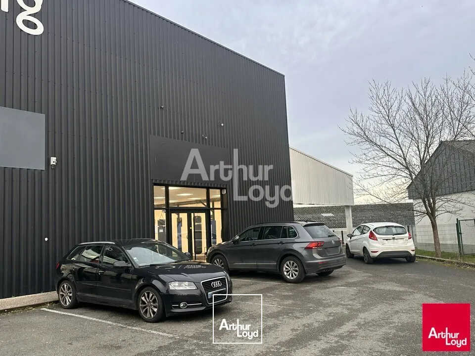 Locaux commerciaux - Vente - LAVAL - 53000 - 262-262 - 7619287