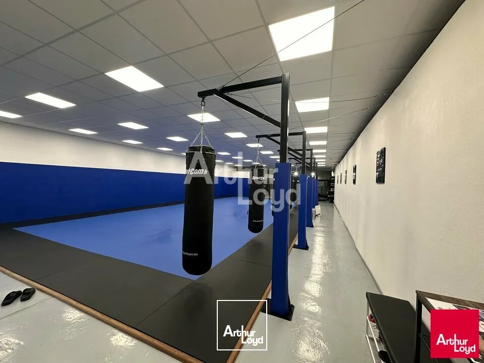 Locaux commerciaux - Vente - LAVAL - 53000 - 262-262 - 7619288