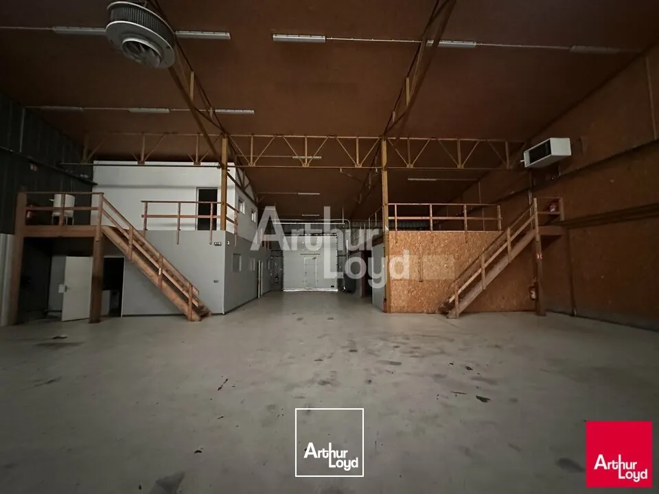 Locaux d'activité & Entrepôts - Location - LAVAL - 53000 - 706-706 - 7619302