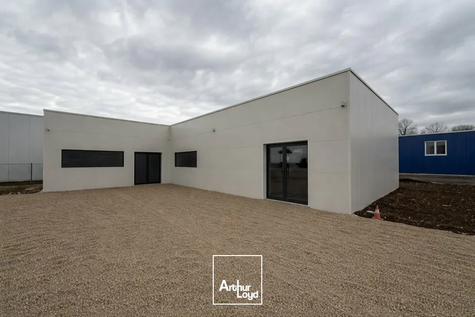 Bureaux - Location - LA CRÈCHE - 79260 - 100-100 - 7619317