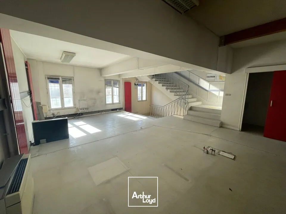 Locaux d'activité & Entrepôts - Vente - NIORT - 79000 - 522-522 - 7619337