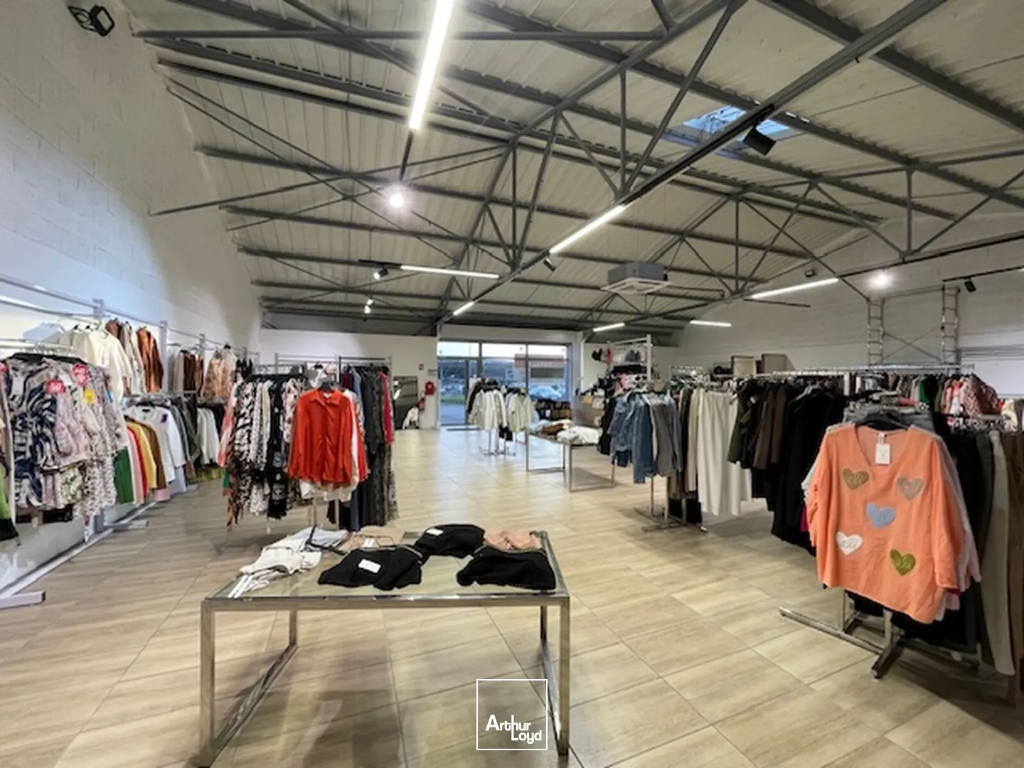 Locaux commerciaux - Location - VILLERS COTTERETS - 02600 - 400-400 - 7619377