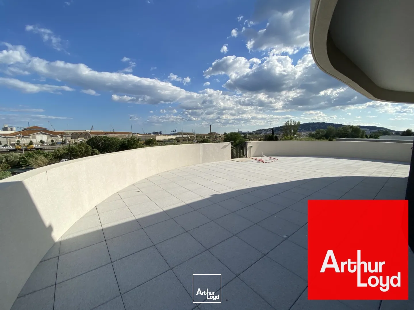 Bureaux - Vente - SETE - 34200 - 92.4-92.4 - 7619413