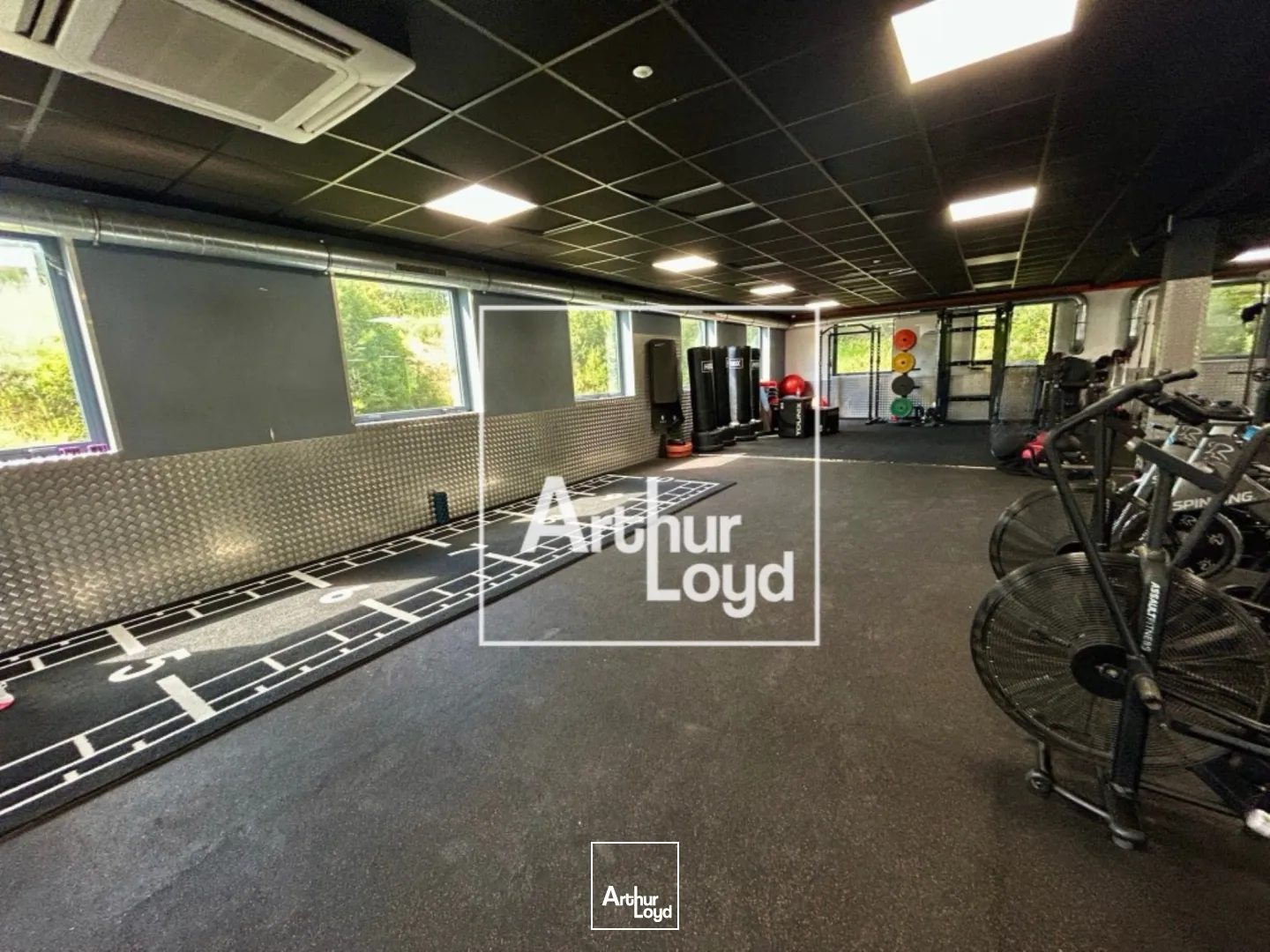 Bureaux - Vente - SAINT CLEMENT DE RIVIERE - 34980 - 720-720 - 7619422