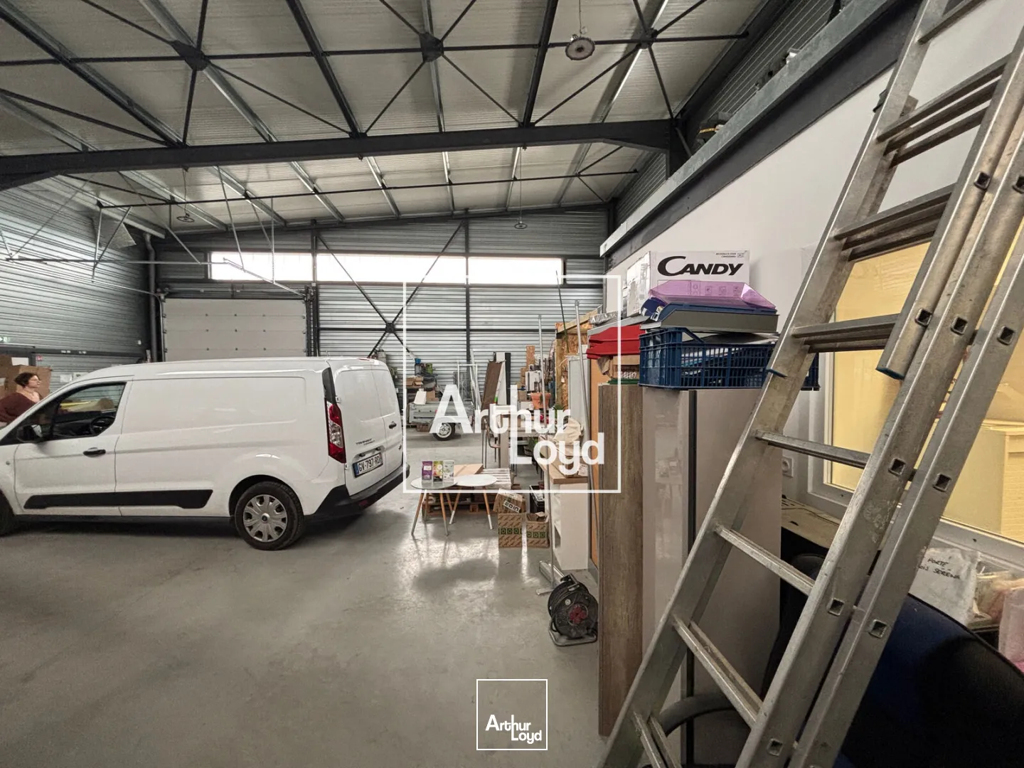 Locaux d'activité & Entrepôts - Location - GARONS - 30128 - 238-238 - 7619481