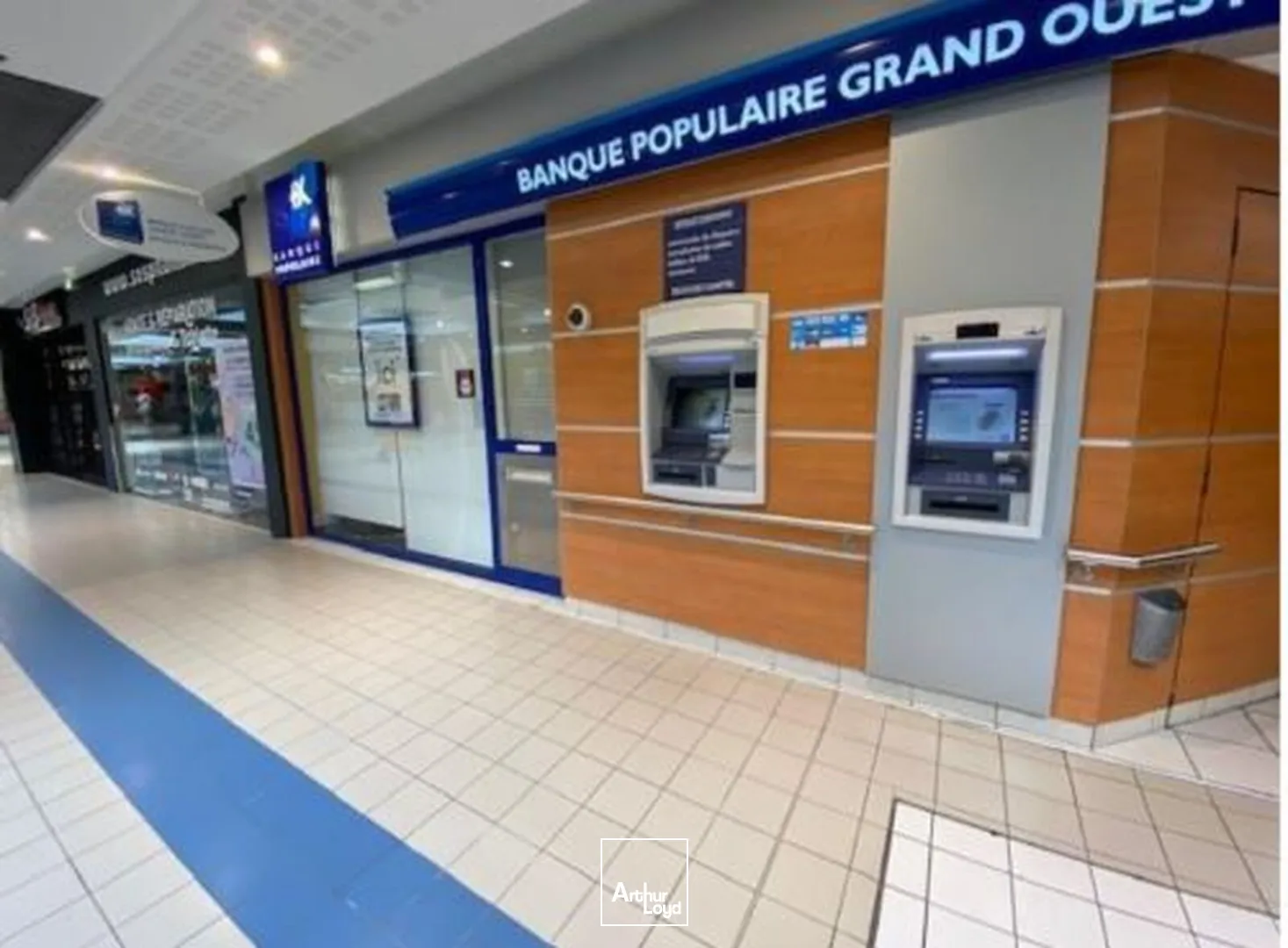 Locaux commerciaux - Vente - SAINT MARTIN DES CHAMPS - 29600 - 106-106 - 7619492