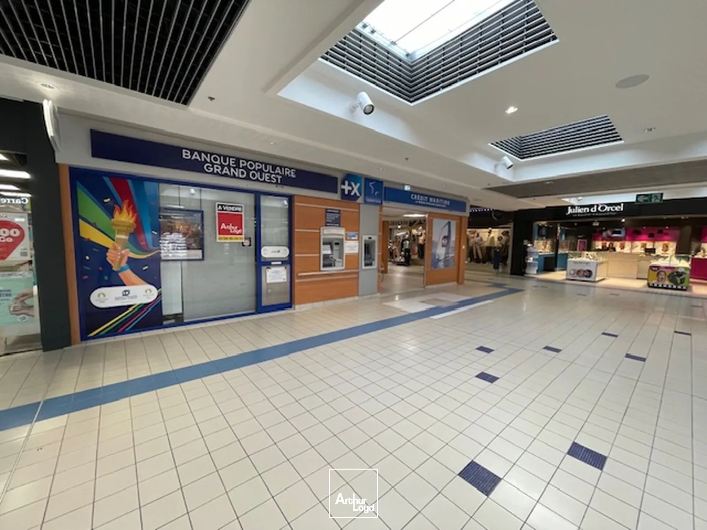 Locaux commerciaux - Vente - SAINT MARTIN DES CHAMPS - 29600 - 106-106 - 7619489