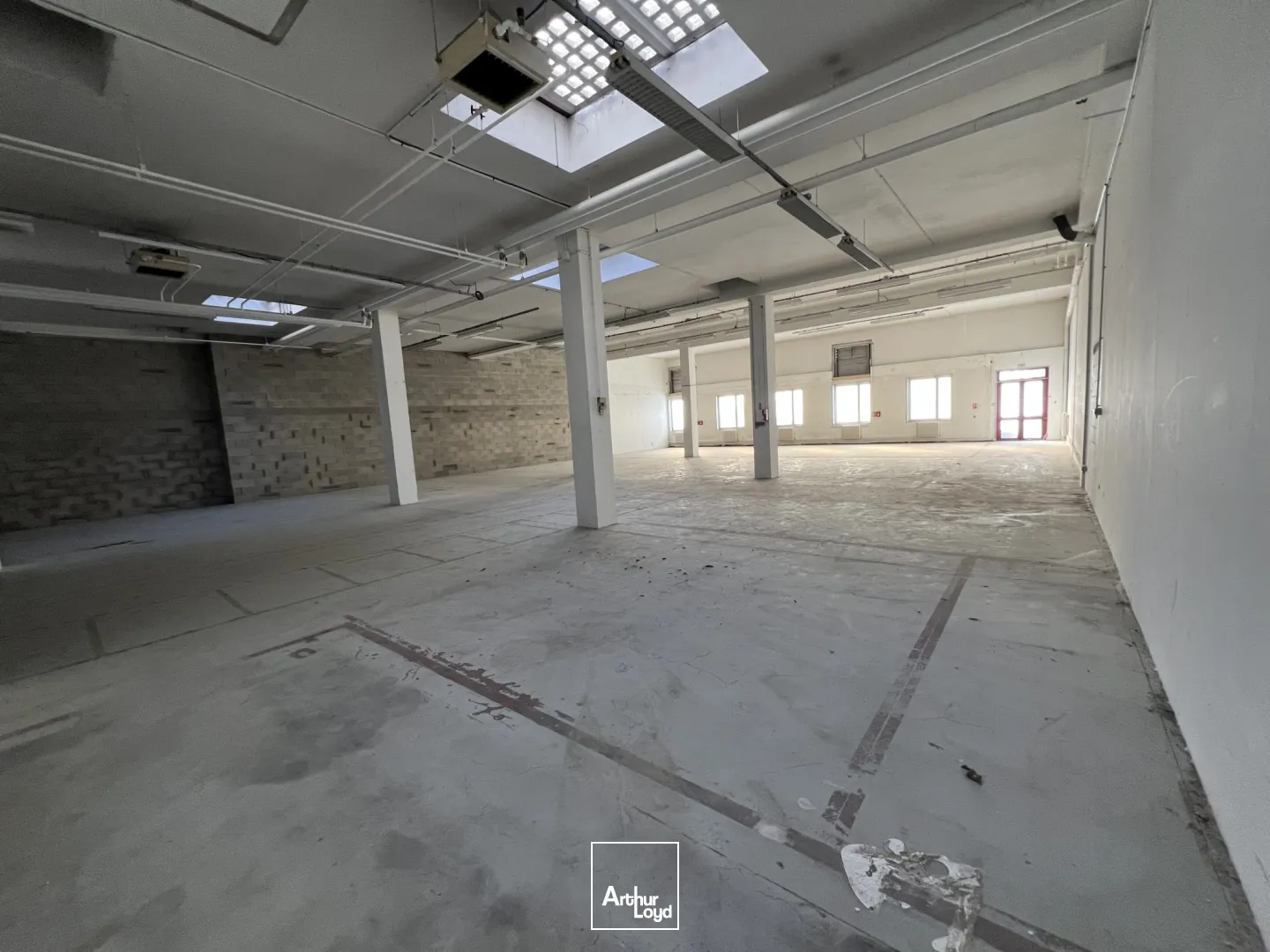 Locaux d'activité & Entrepôts - Location - VILLEPINTE - 93420 - 550-1160 - 7619849