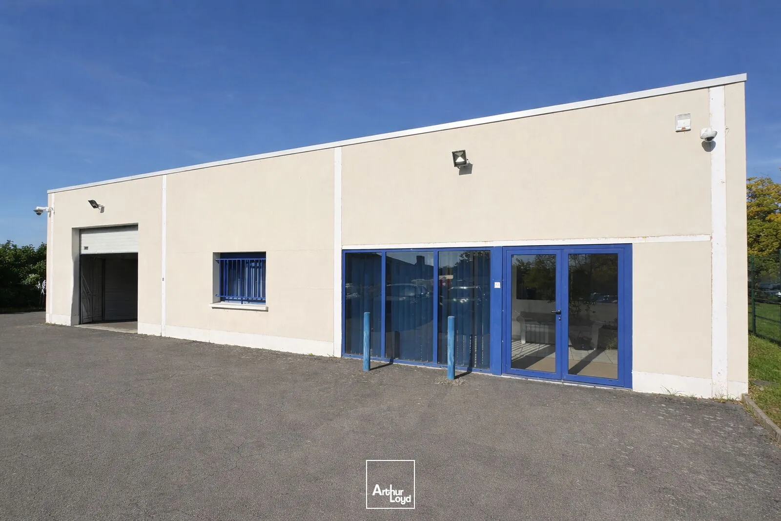 Locaux d'activité & Entrepôts - Location - SAINT JEAN DE BRAYE - 45800 - 320-320 - 7619954