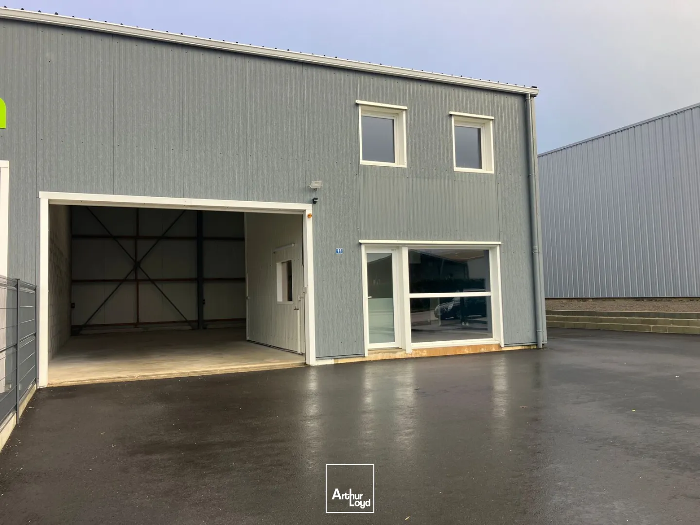 Locaux d'activité & Entrepôts - Location - SAINT BREVIN LES PINS - 44250 - 180-180 - 7620505