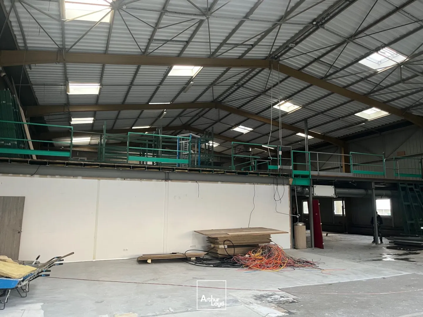 Locaux d'activité & Entrepôts - Location - SAINT OUEN L'AUMONE - 95310 - 1320-1320 - 7620674