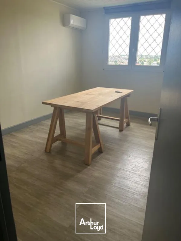 Locaux commerciaux - Vente - Ducos - 97224 - 300-300 - 7620950