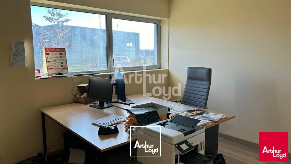 Locaux d'activité & Entrepôts - Location - LA CHAUSSEE SAINT VICTOR - 41260 - 283.18-283.18 - 7621097