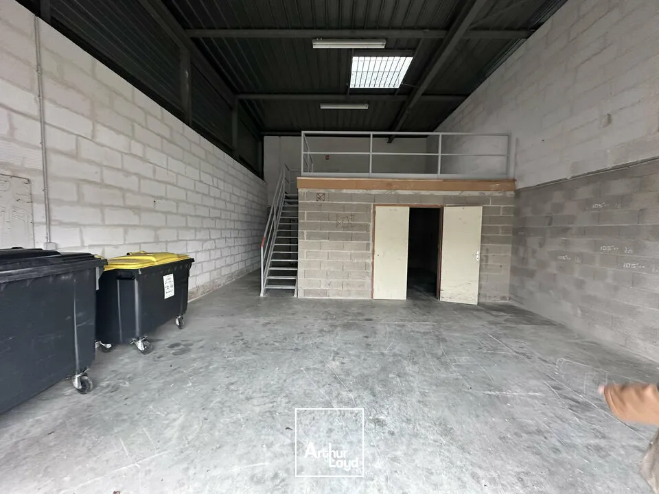 Locaux d'activité & Entrepôts - Location - REIMS - 51100 - 310-310 - 7621128