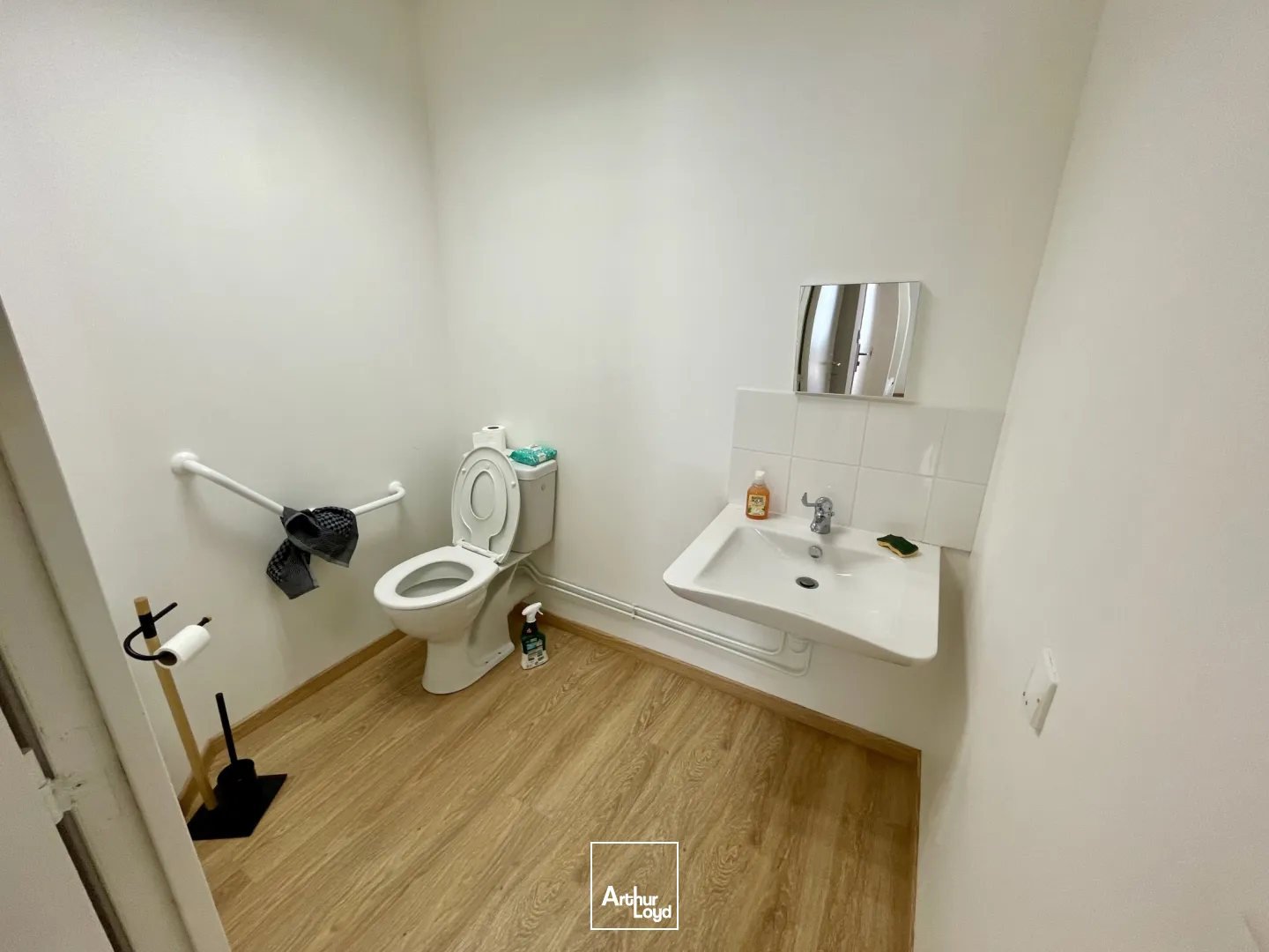 Bureaux - Location - COMPIEGNE - 60200 - 72.45-72.45 - 7621241