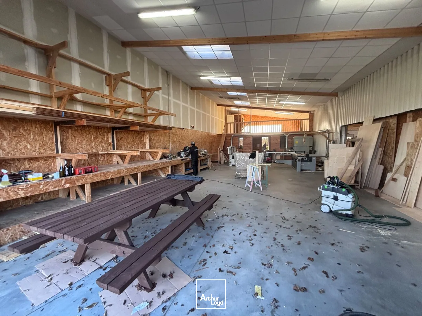 Locaux d'activité & Entrepôts - Location - LE PALLET - 44330 - 361-361 - 7621302