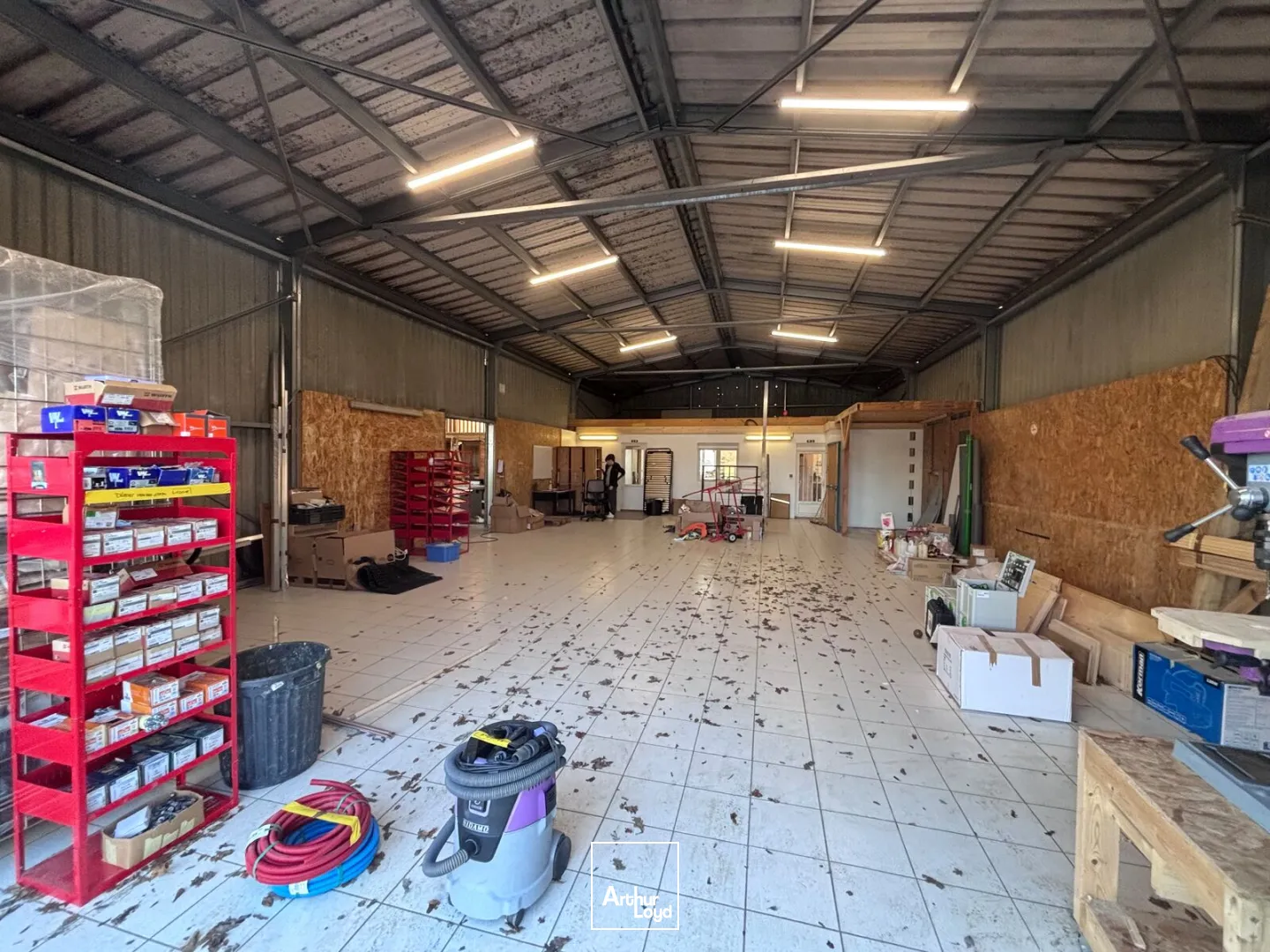 Locaux d'activité & Entrepôts - Location - LE PALLET - 44330 - 361-361 - 7621303