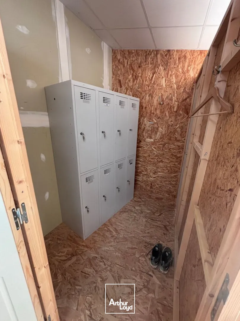 Locaux d'activité & Entrepôts - Location - LE PALLET - 44330 - 361-361 - 7621307