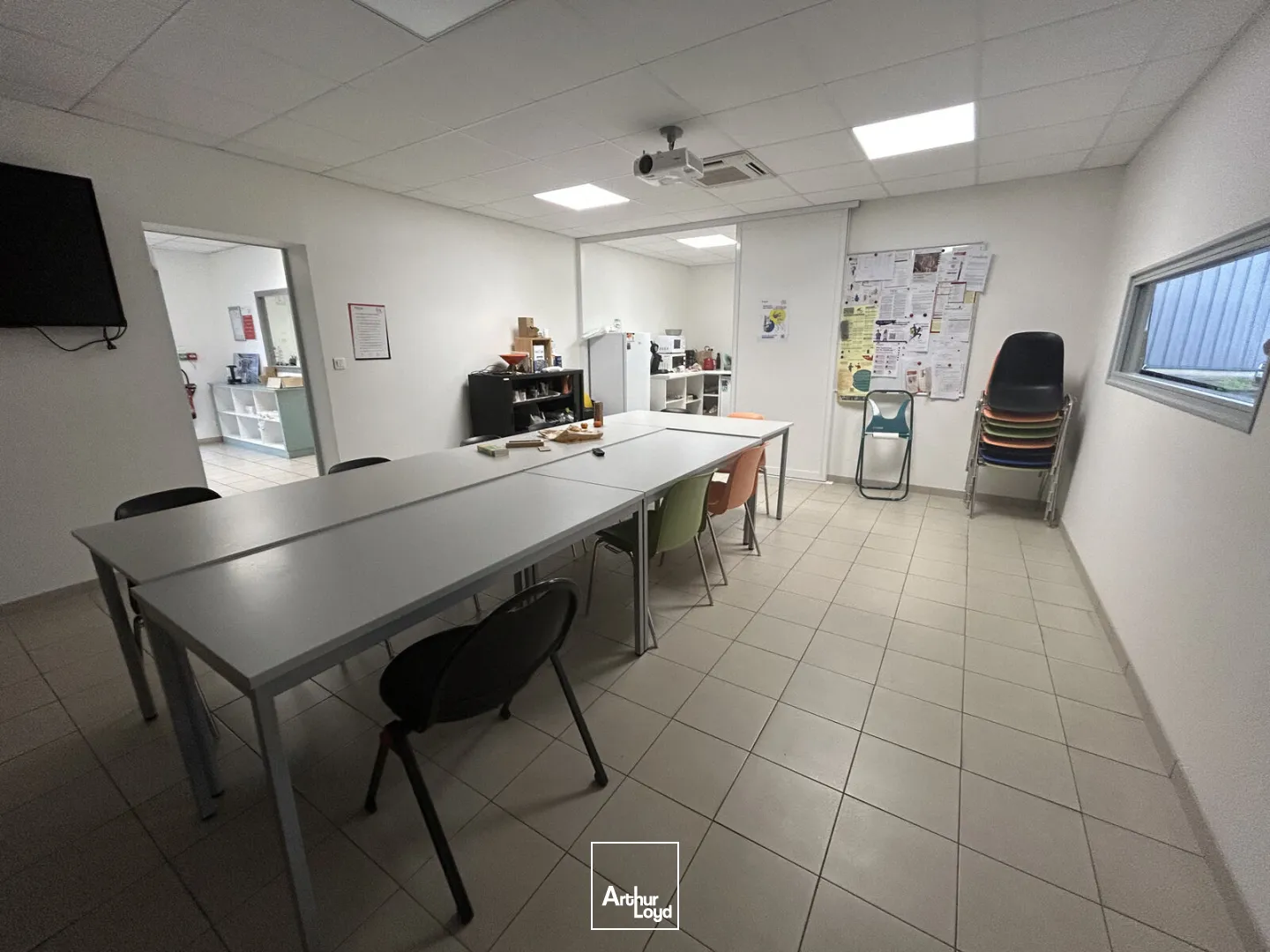 Locaux d'activité & Entrepôts - Location - THOUARE SUR LOIRE - 44470 - 456-456 - 7621324