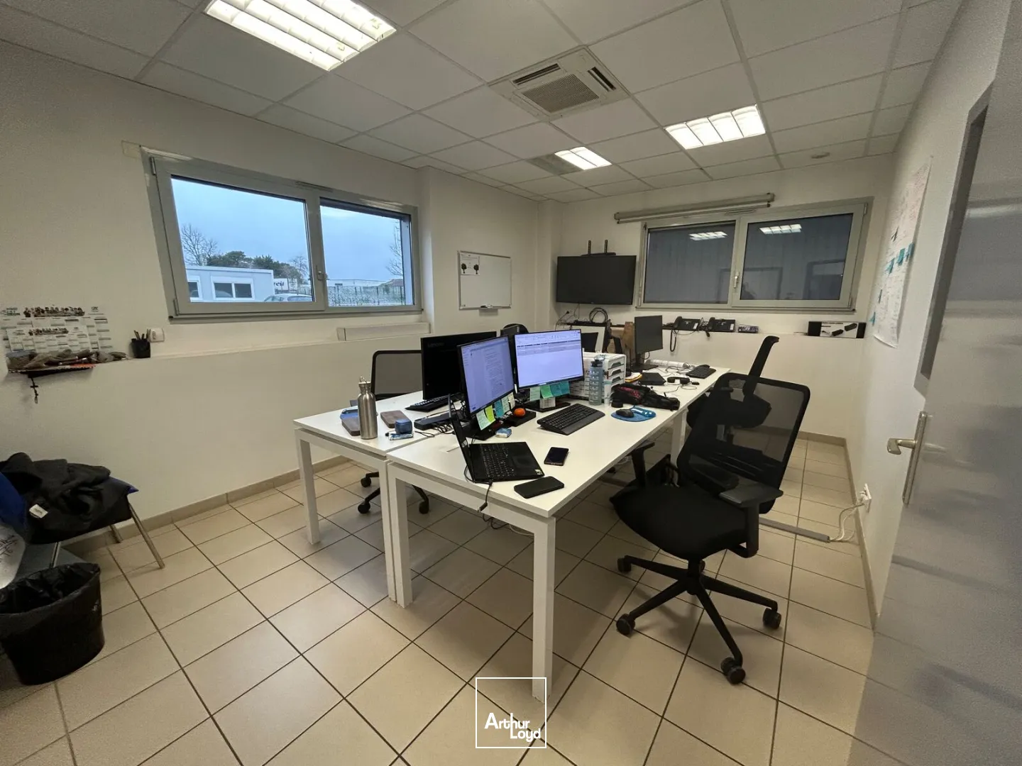 Locaux d'activité & Entrepôts - Location - THOUARE SUR LOIRE - 44470 - 456-456 - 7621325