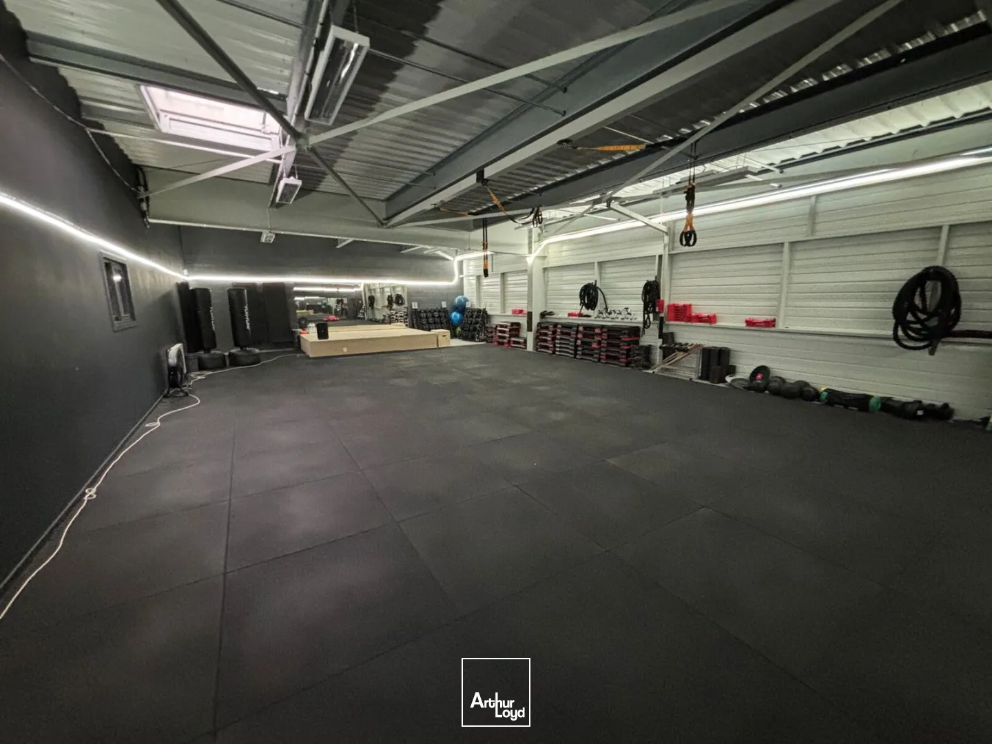 Locaux commerciaux - Location - SAINT JEAN DU CARDONNAY - 76150 - 850-850 - 7621383