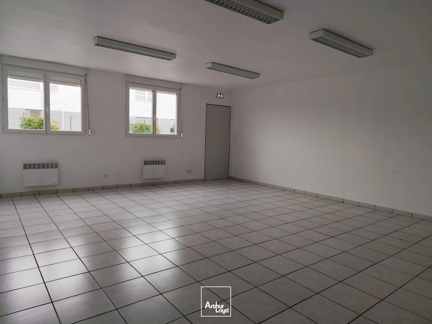 Bureaux - Location - LE VIEIL EVREUX - 27930 - 54-810 - 7621478