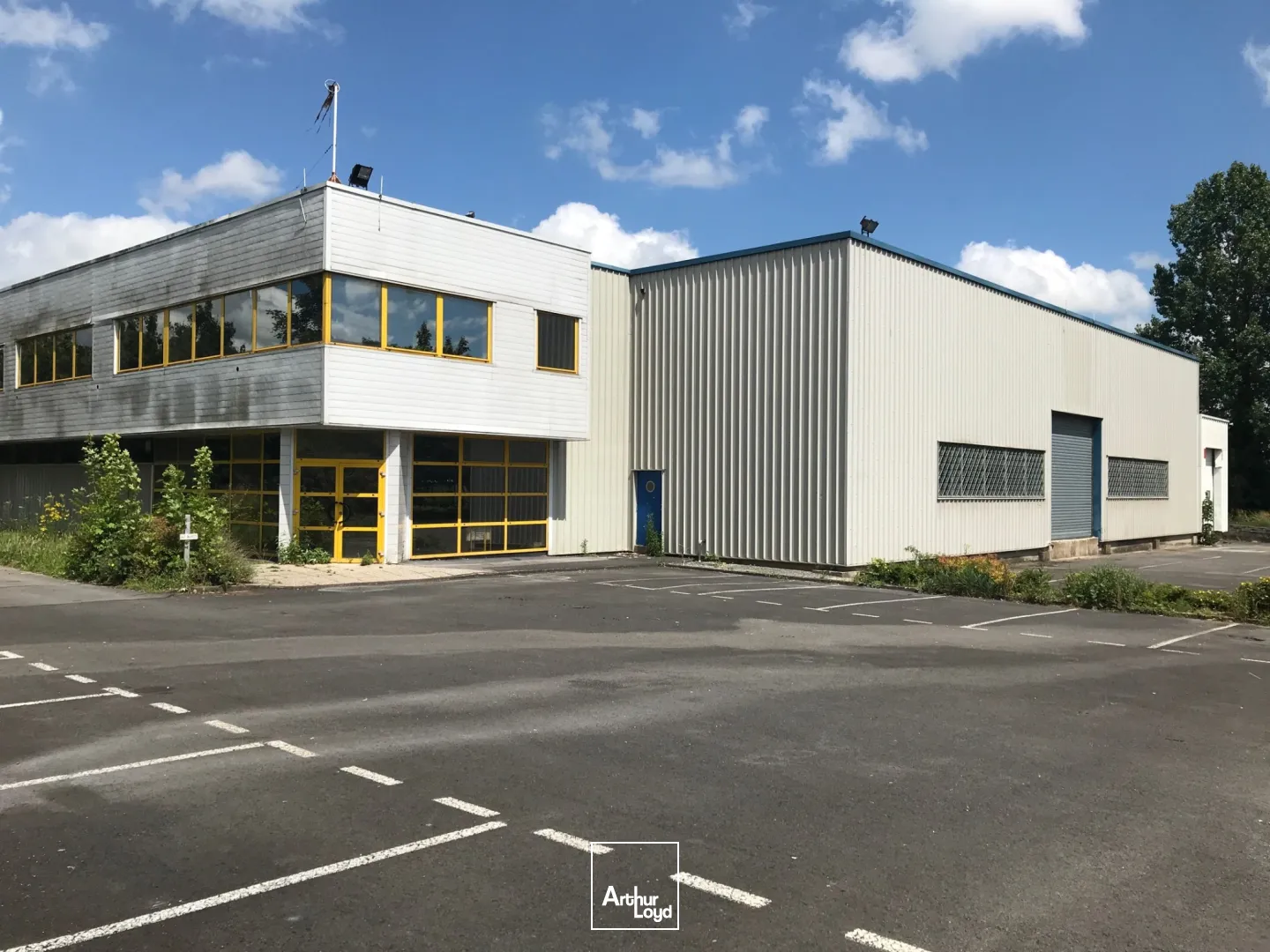 Locaux d'activité & Entrepôts - Vente - MAUBEUGE - 59600 - 6000-6000 - 7621521