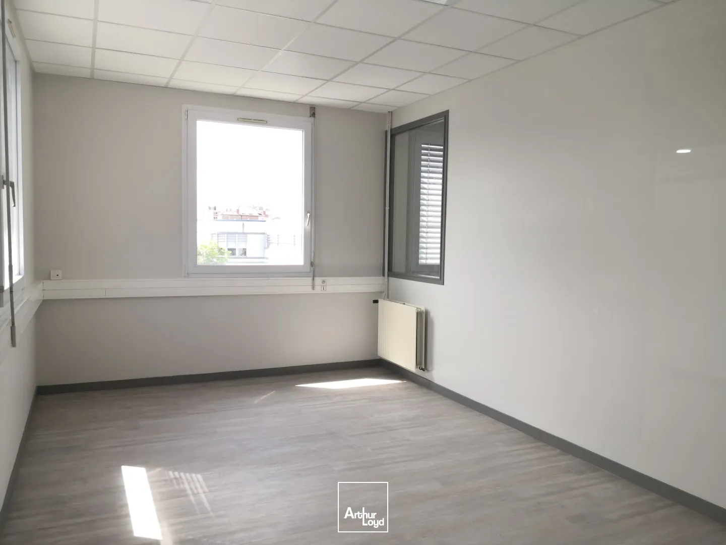 Bureaux - Vente - ROANNE - 42300 - 374-374 - 7621937