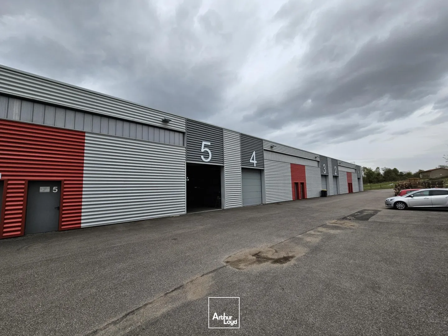 Locaux d'activité & Entrepôts - Location - NEULISE - 42590 - 1158-2361 - 7621969