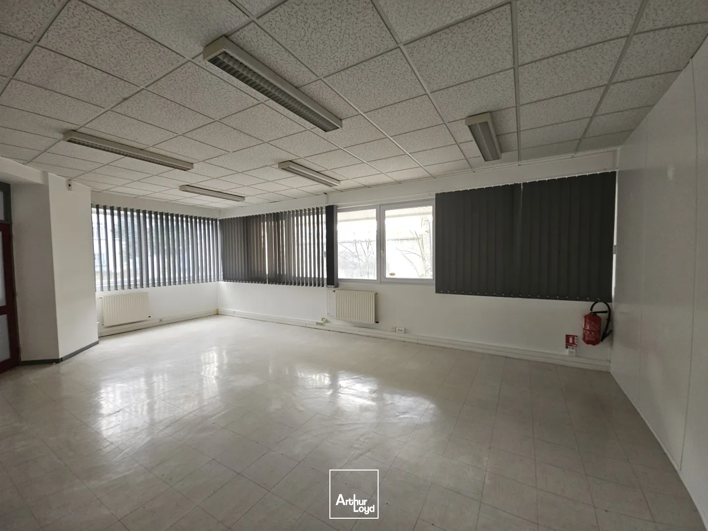 Bureaux - Location - ROANNE - 42300 - 320-320 - 7621993