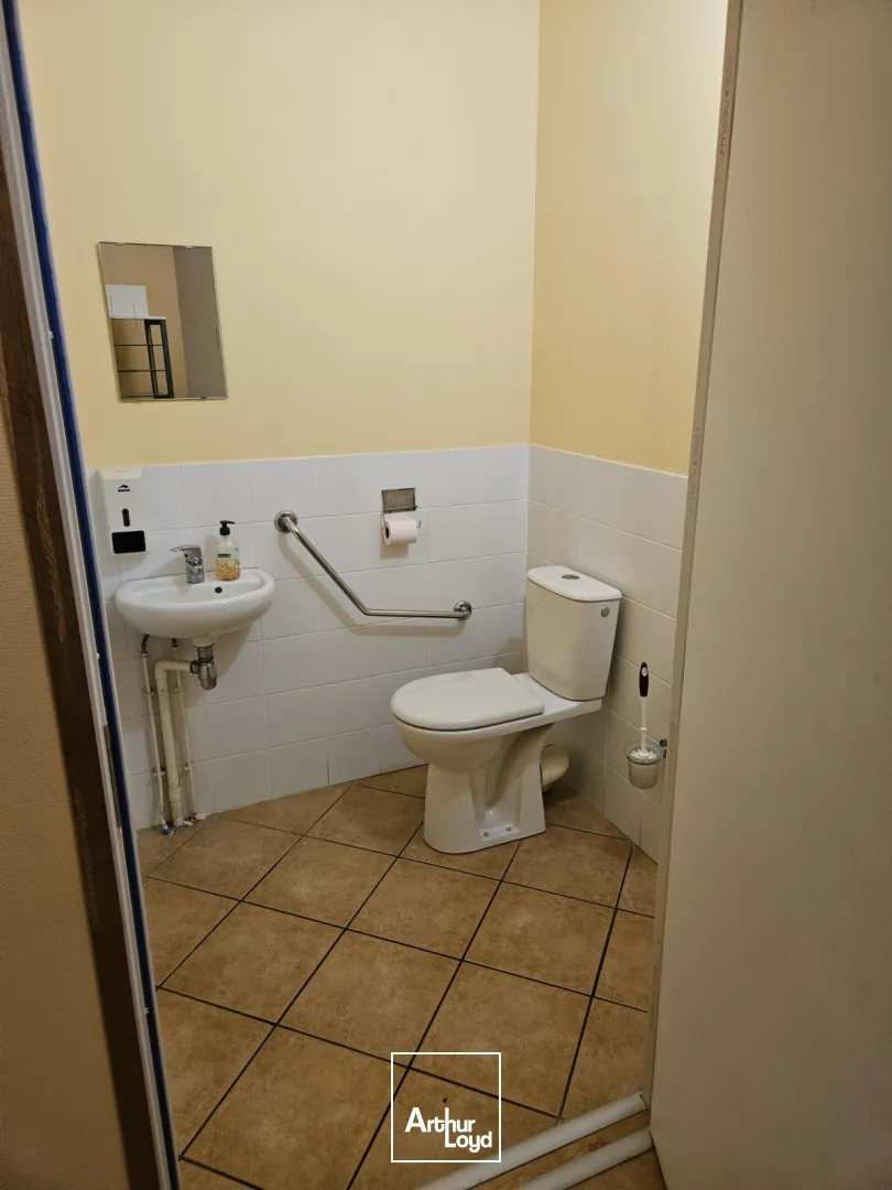 Locaux commerciaux - Vente - ROANNE - 42300 - 165-165 - 7622007