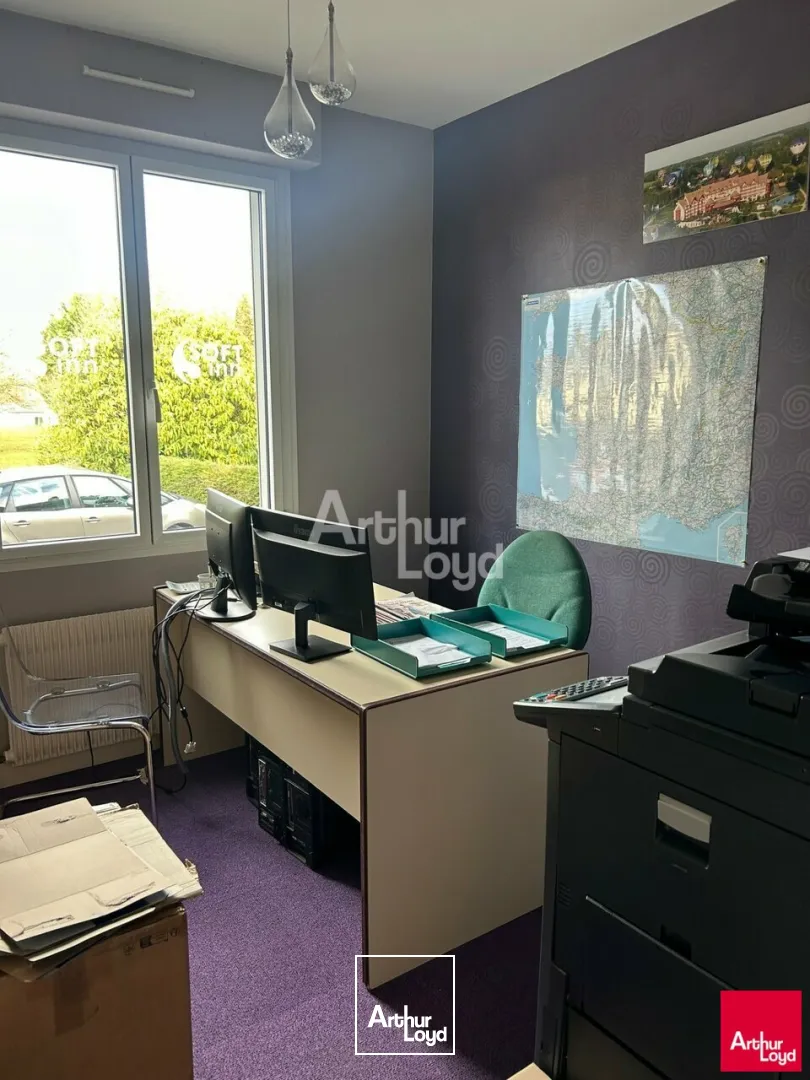 Bureaux - Location - CHÂTEAUBOURG - 35220 - 131-131 - 7622092