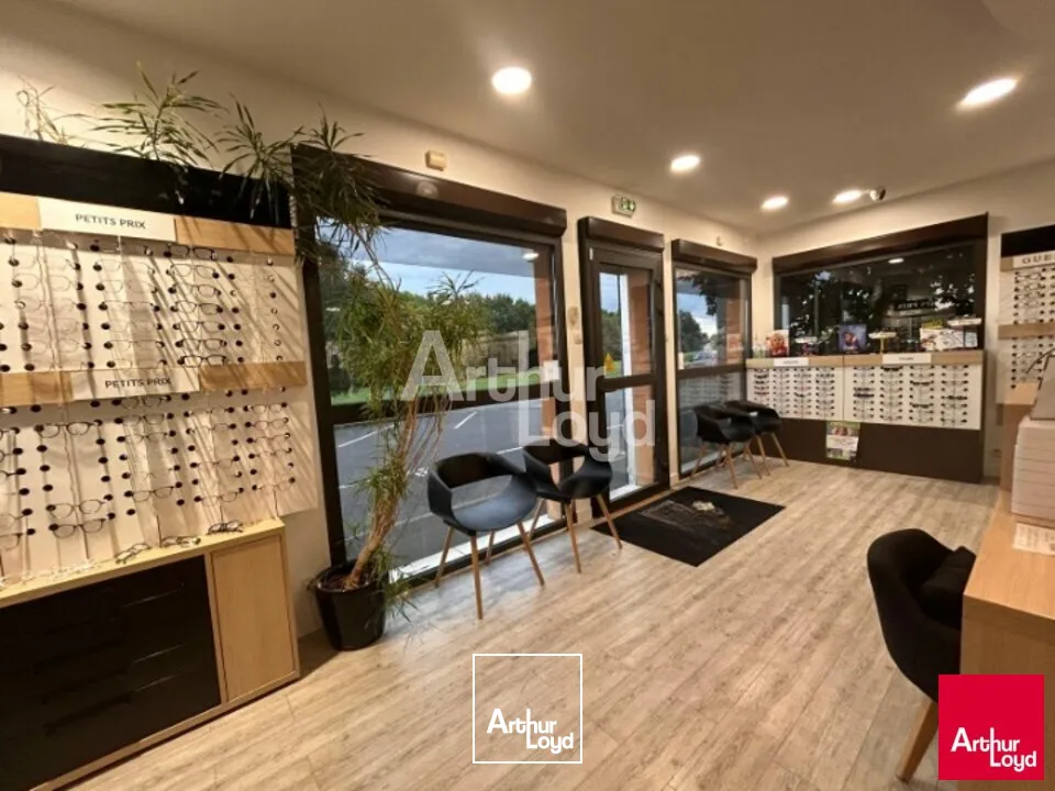 Locaux commerciaux - Vente - BLOIS - 41000 - 61.37-61.37 - 7622127