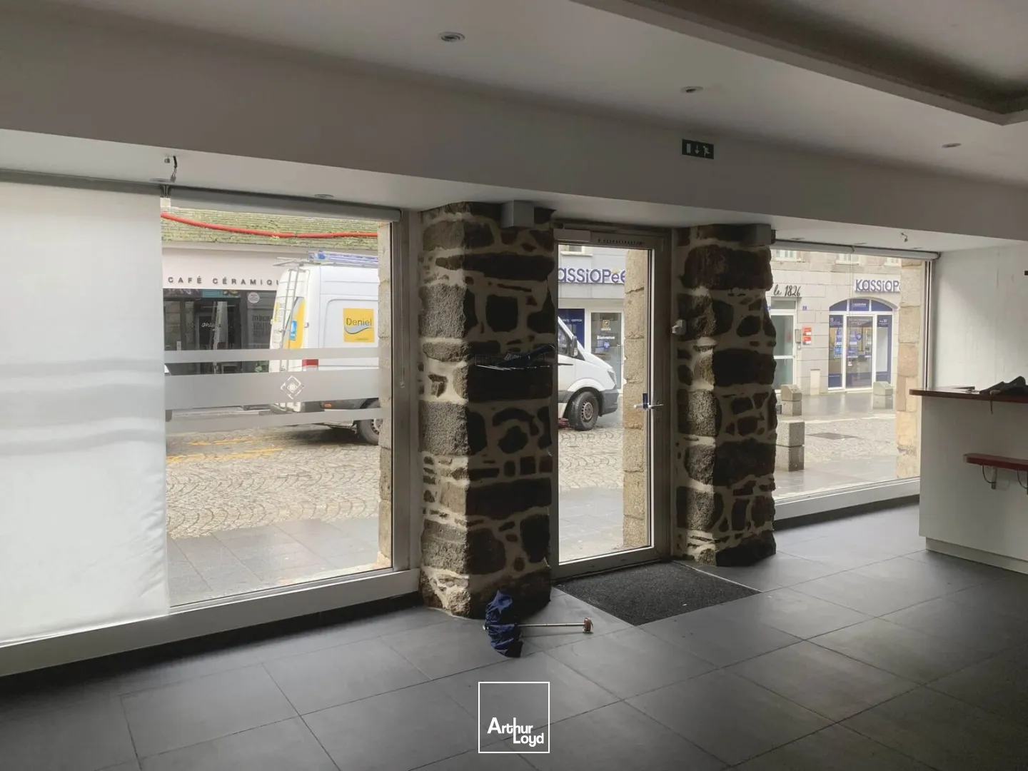 Locaux commerciaux - Location - SAINT BRIEUC - 22000 - 180-180 - 7622252