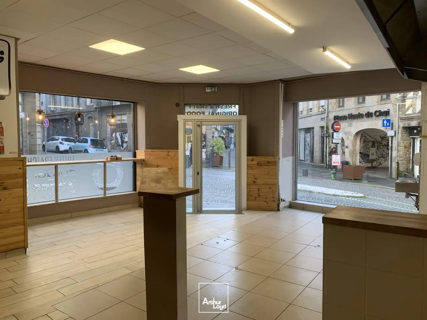 Locaux commerciaux - Location - SAINT BRIEUC - 22000 - 200-200 - 7622260