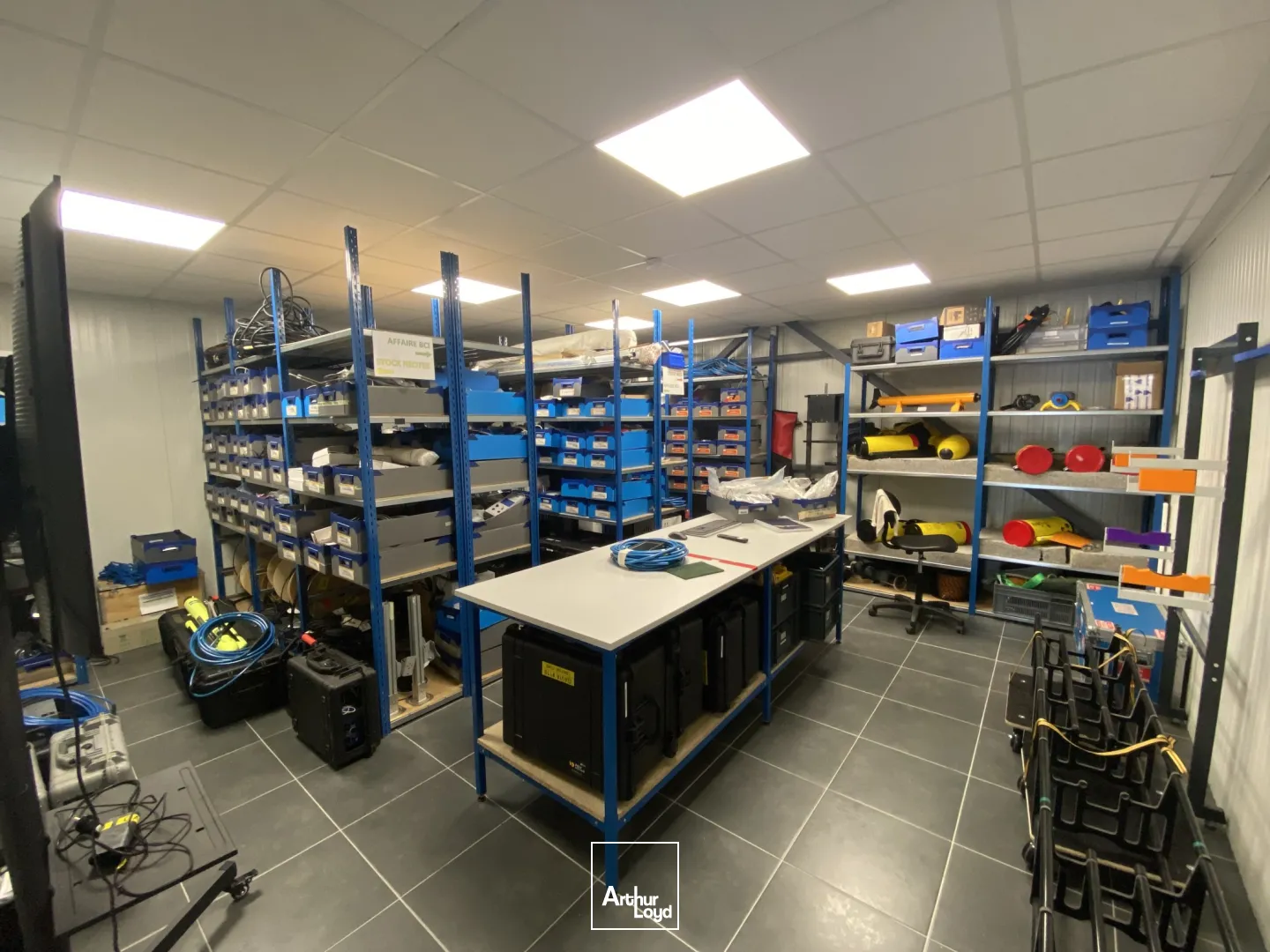 Locaux d'activité & Entrepôts - Location - CAUDAN - 56850 - 540-540 - 7622278